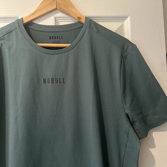 NoBull Men's Deltapeak Micro Textured Tee - Balsam / L - Picture 1 of 5